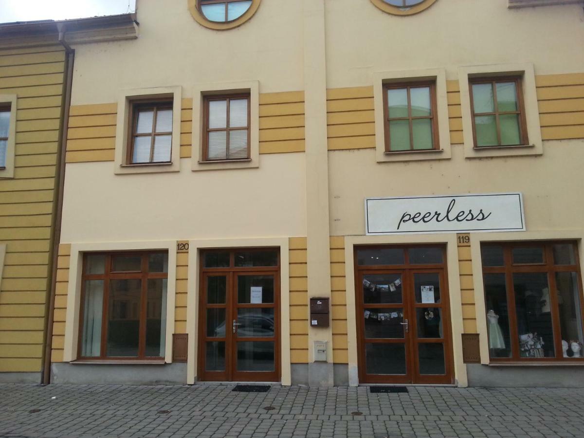 Apartman Holandska 120 Beroun Beroun  Bagian luar foto